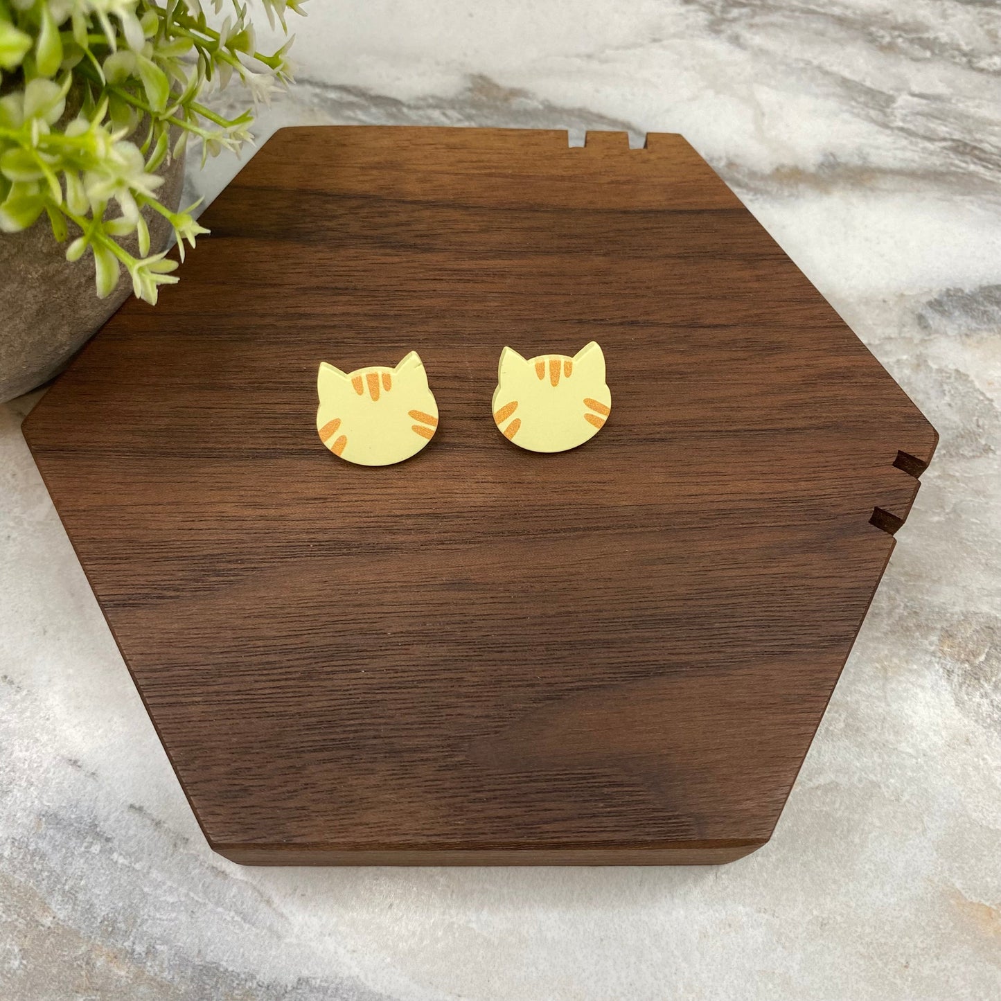 Acrylic Stud Earrings - Cats - #4